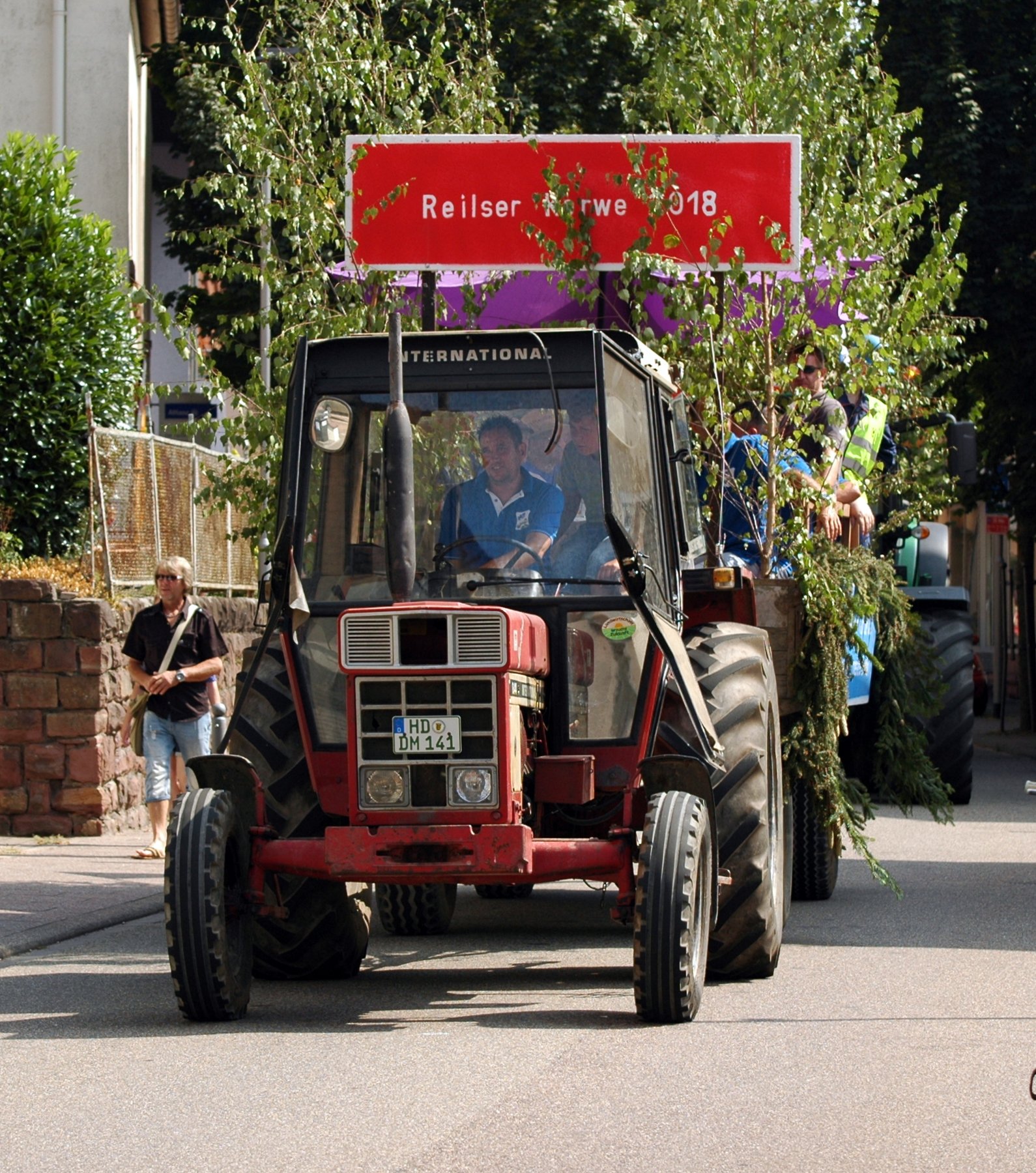 Tractor International 844