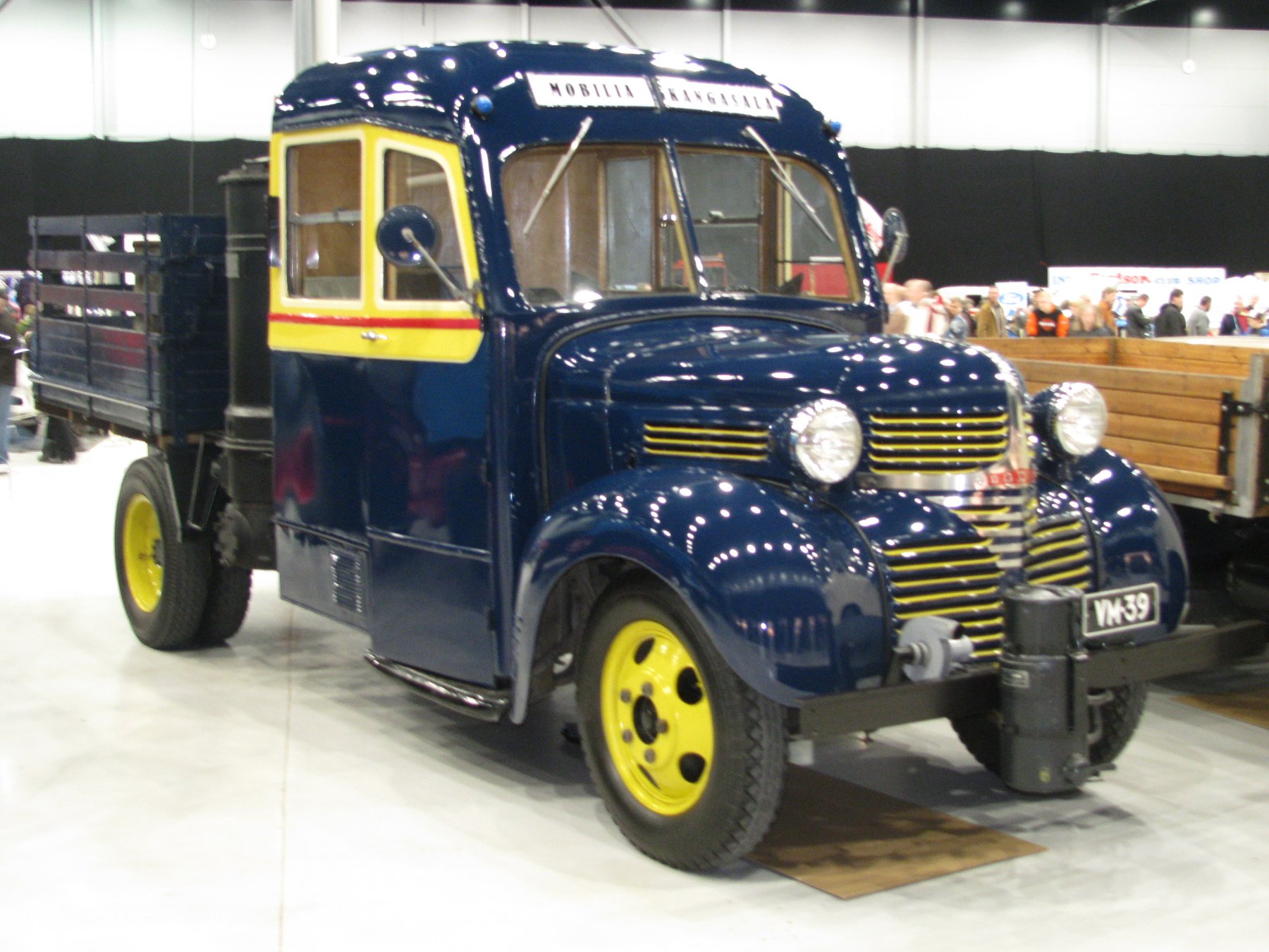 Transporter Dodge WD-15
