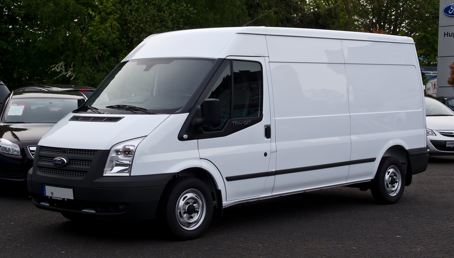 Van Ford 125 T 300