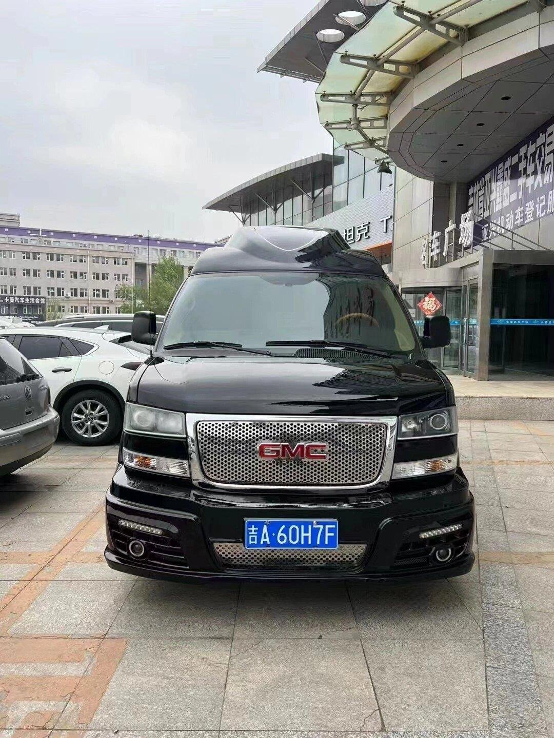 Van GMC C 20