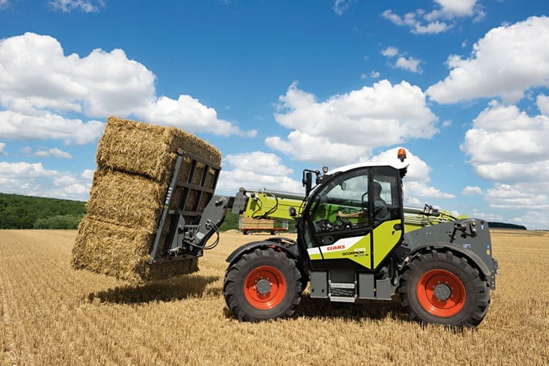 Tractor CLAAS Scorpion 741