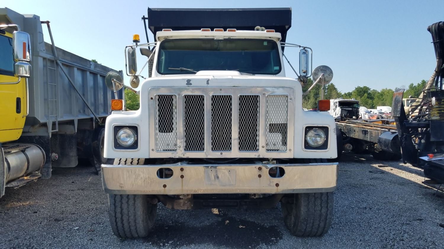 Truck International F-2574