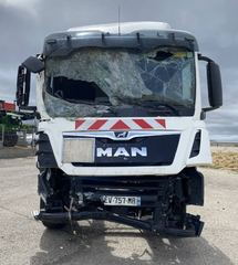 MAN 18.255 LLC