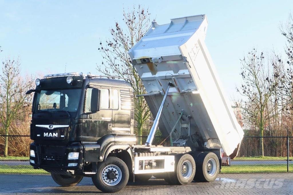 Truck MAN TGS 26.500 6X6 BB