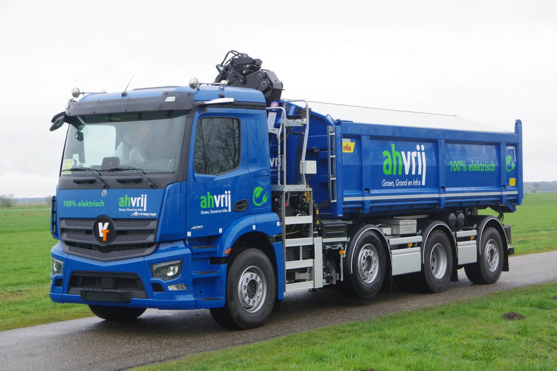 Truck Veldhuizen E-ACTROS 8X2