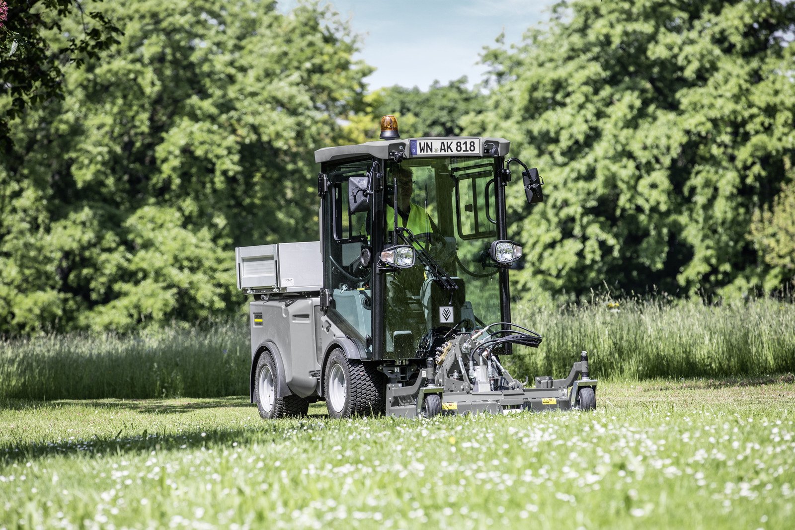 Municipal equipment Kärcher MIC 35