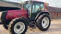 Valtra 8150 (4WD)