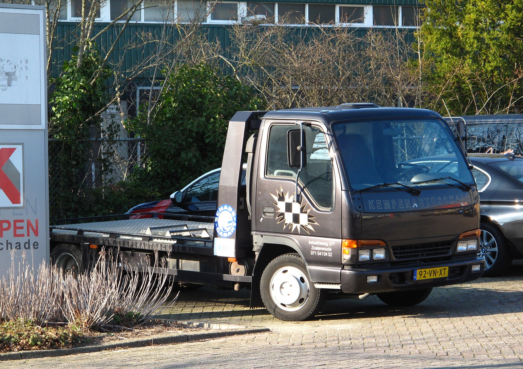 Van Isuzu NPR551L-5D