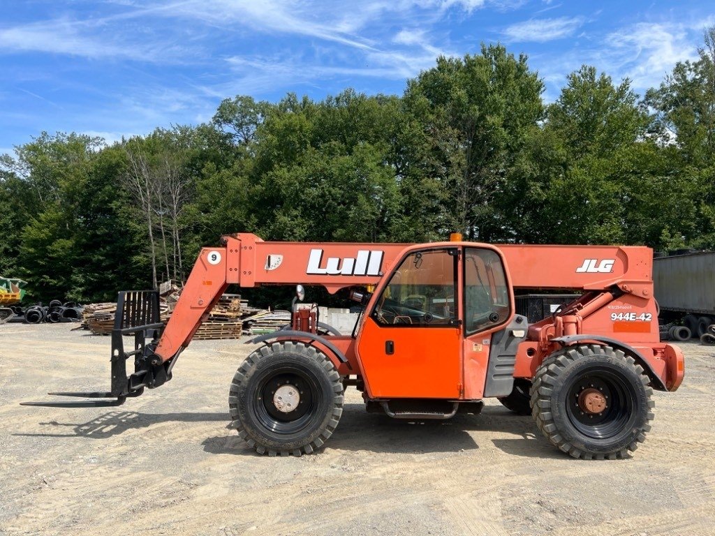 Lull 644E42
