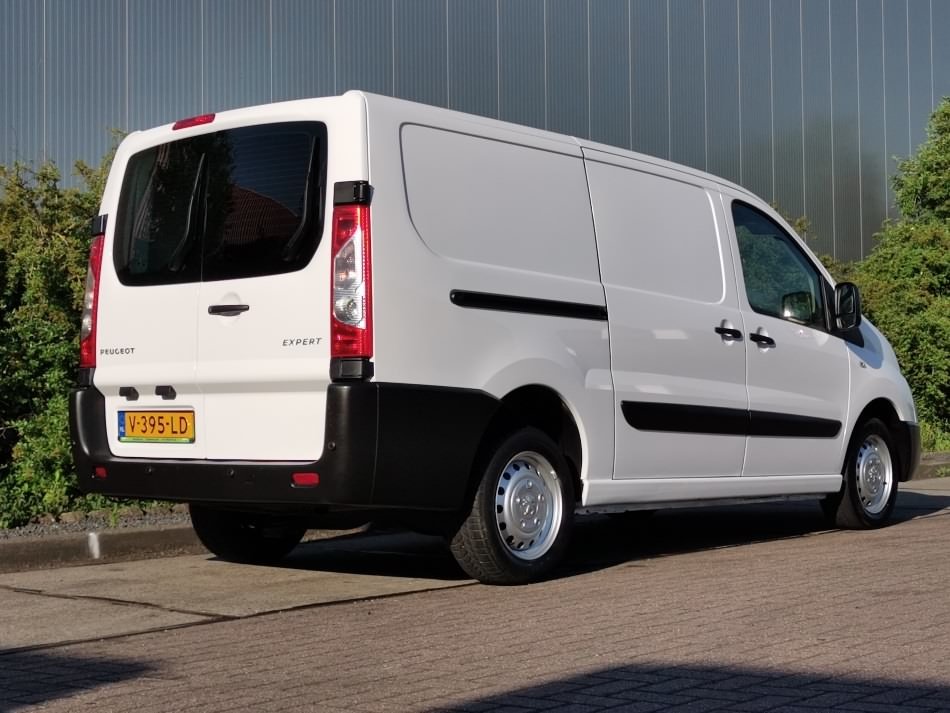 Van Peugeot EXPERT 2, 0 HDI 128 HK L2H2