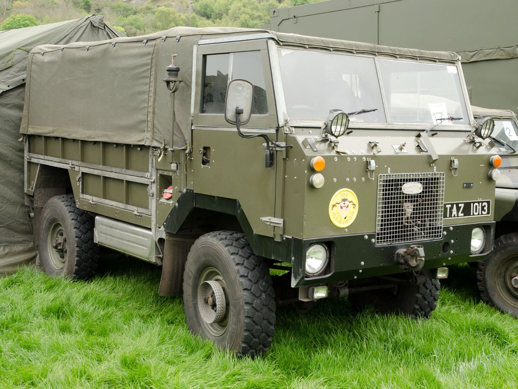 Van Land Rover 101.FORWARD CONTROL