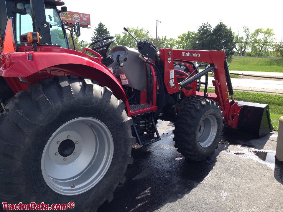 Tractor Mahindra 5525