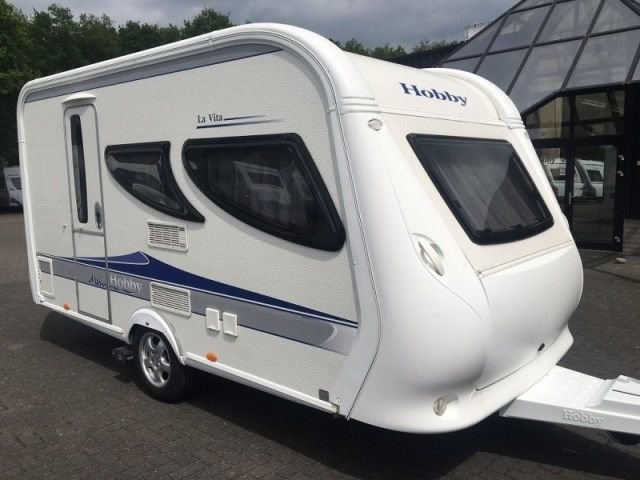 Car trailers up to 3.5 t HOBBY 400 SF LA VITA BIONDA
