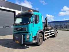 Volvo 400 4X2R FAL9.0 RAD-A4