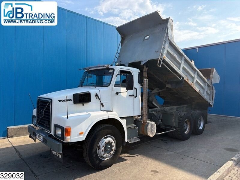 Truck Volvo NL10-4X2 T-6M