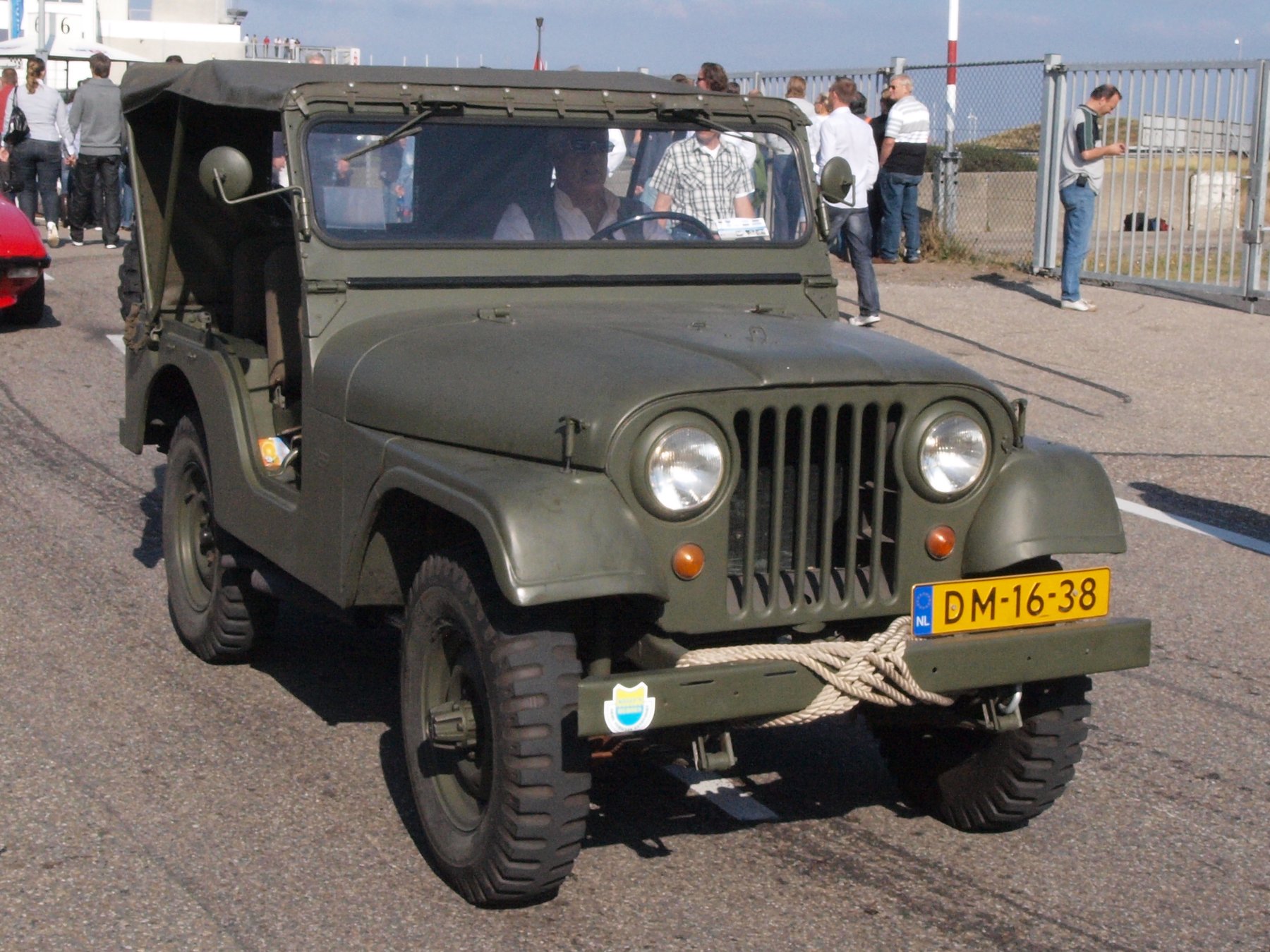 Kaiser CJ5
