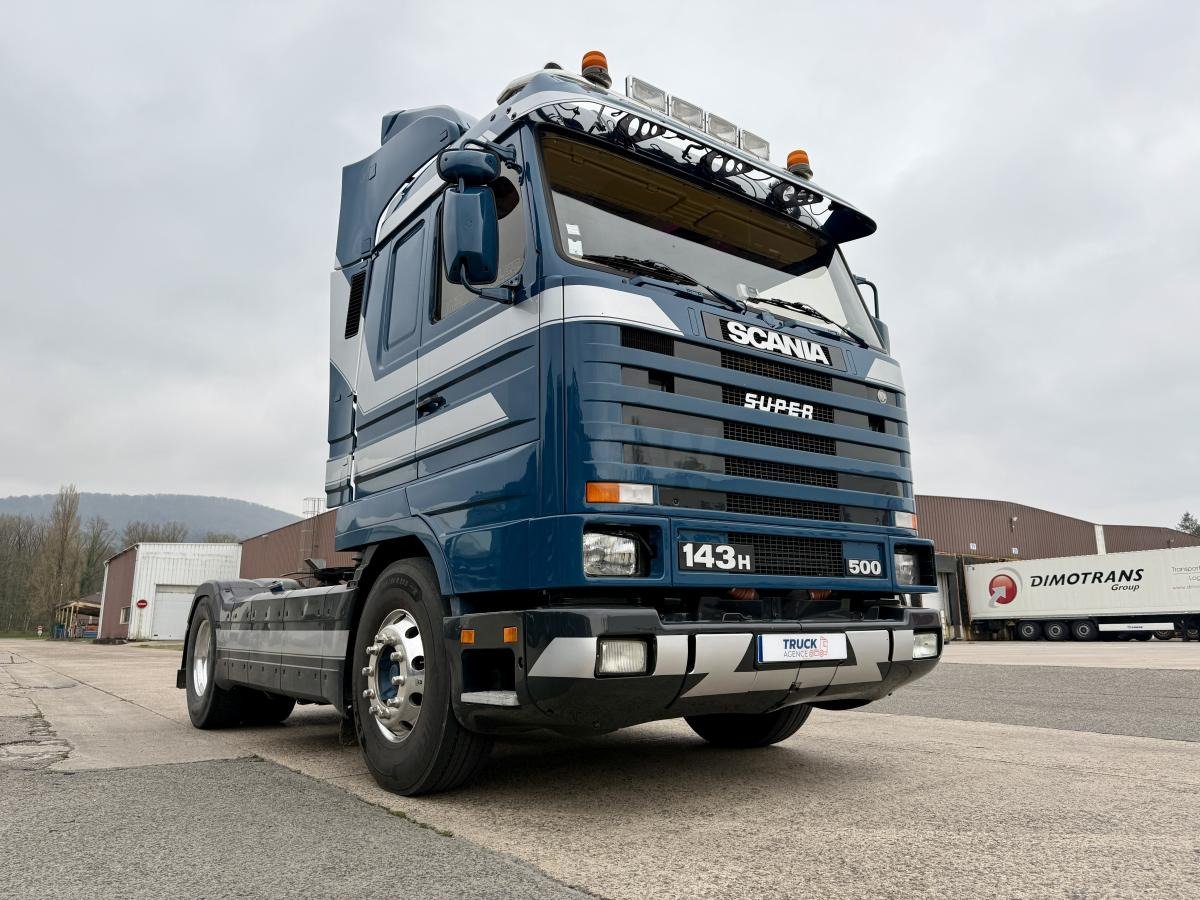Truck Scania 143H 420