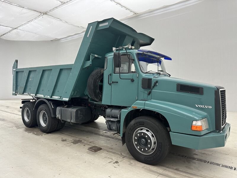 Truck Volvo NL12 62R