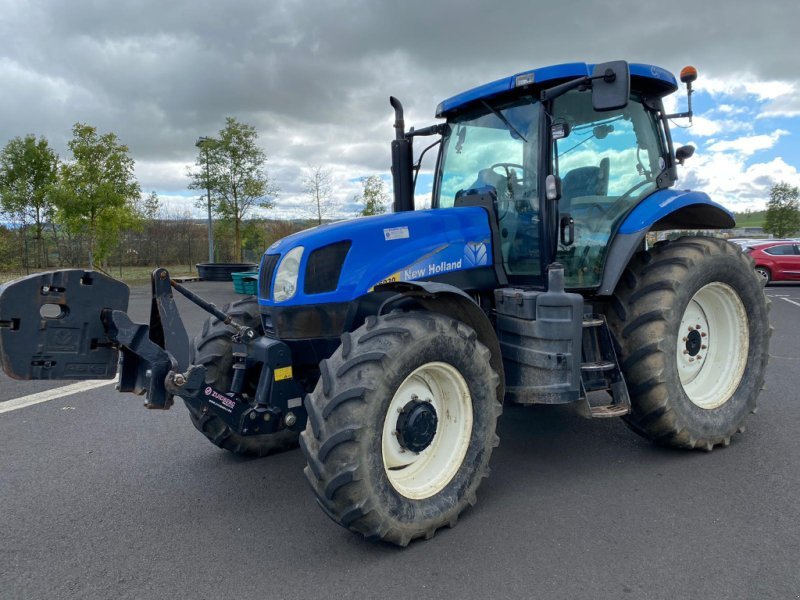 Tractor Case New Holland T 6030 Plus
