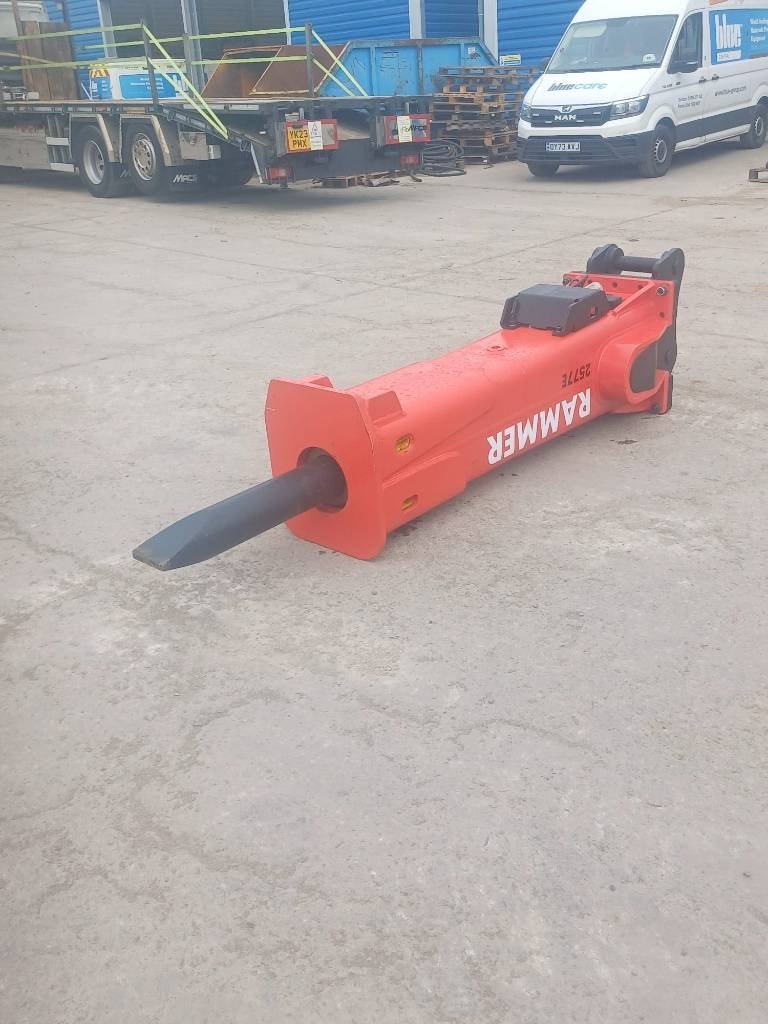 Rammer / Sandvik 2577E