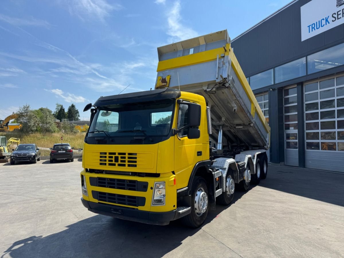 Truck Volvo FM-480 10X4R