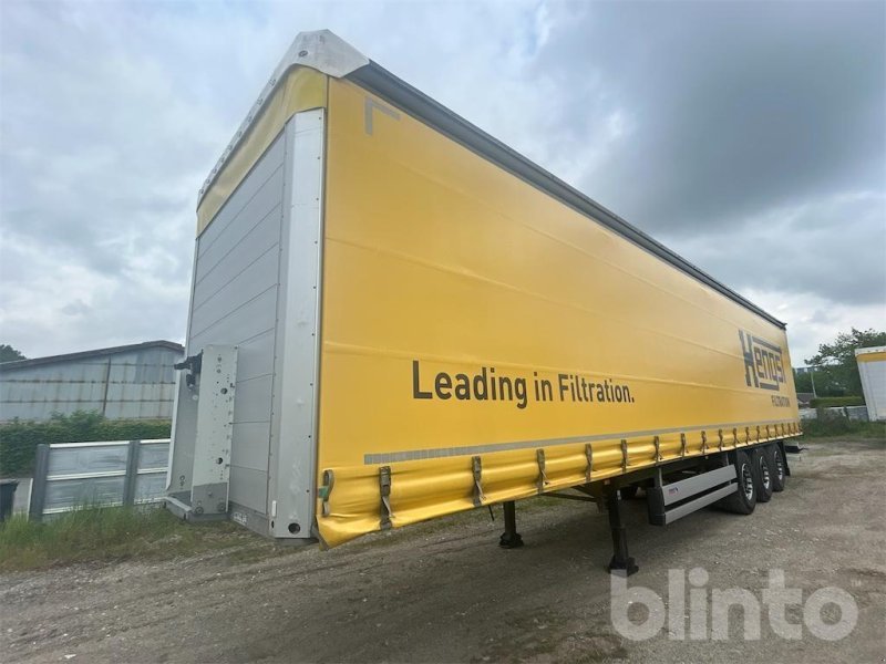 Schmitz CURTAINSIDER