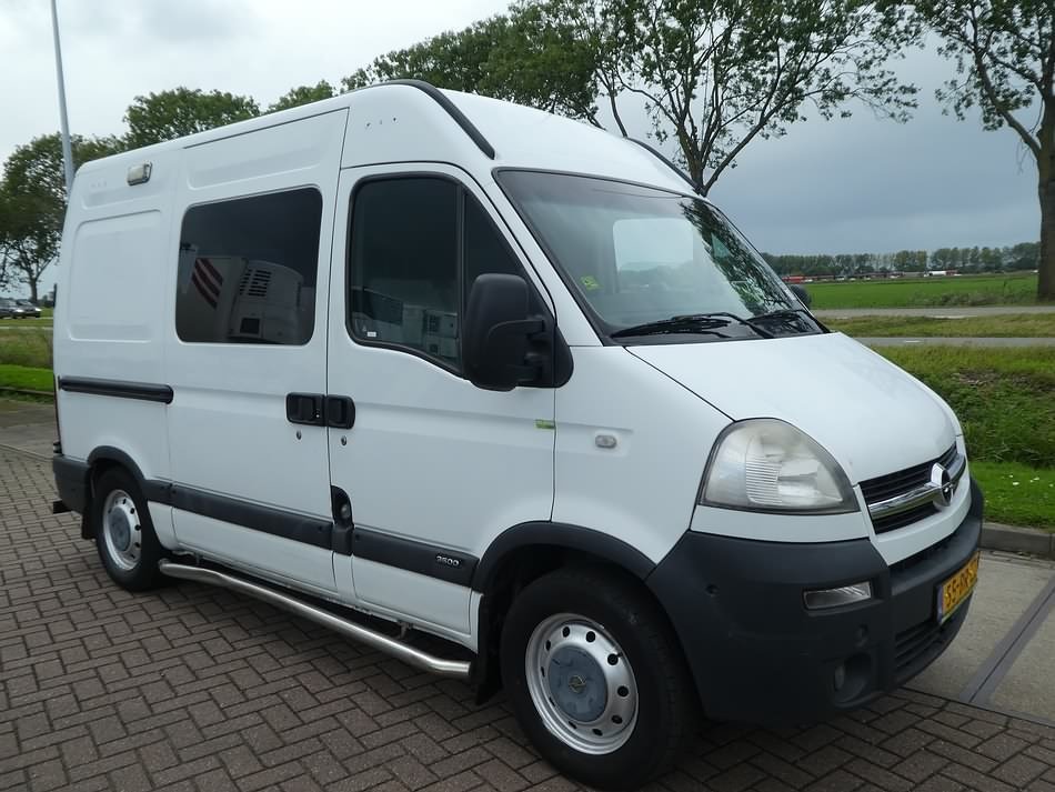 Van Opel 2 2.5CDTI/107KW-DPF-E4 3.5T L1H2 TECSHIFT