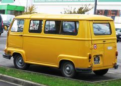 International B110