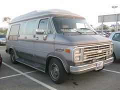 Chevrolet CHEVY VAN 30 STARCRAFT-GG35K/318