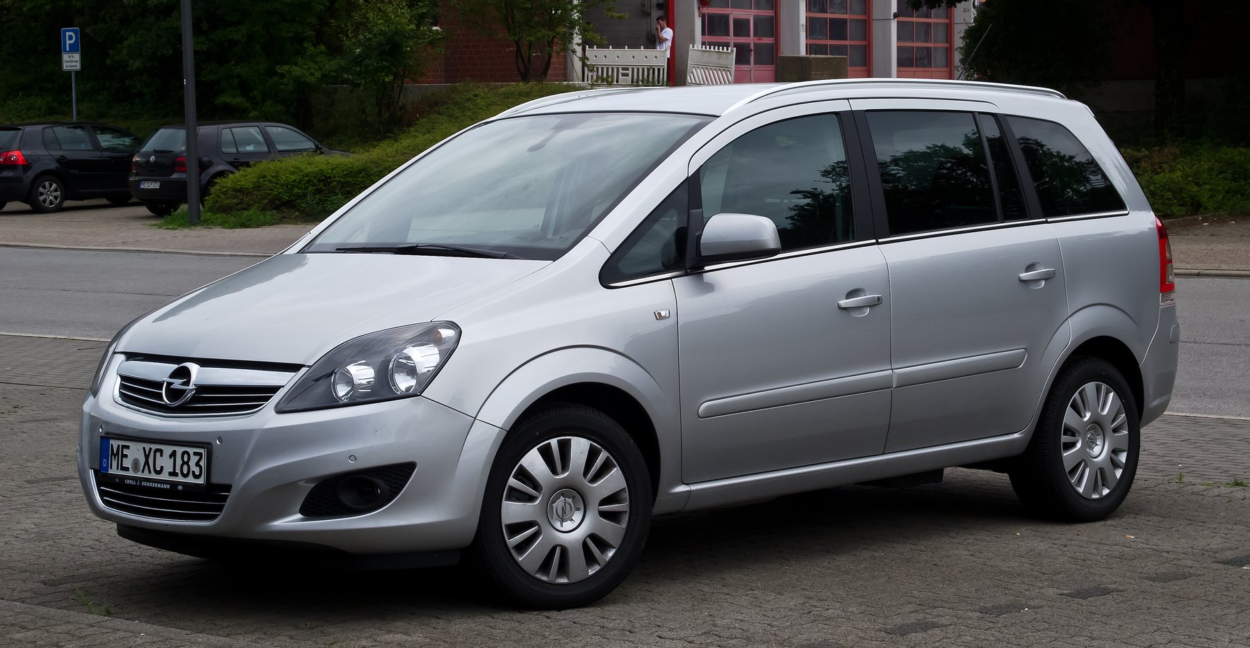 Van Opel ZAFIRA