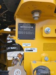 John Deere 644E w/ Coupler