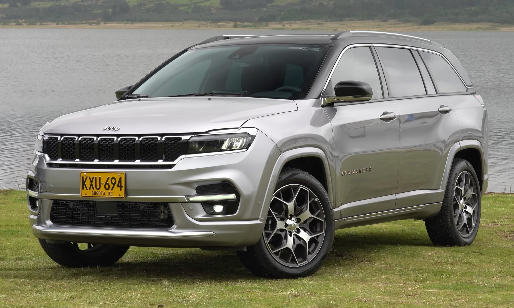 Jeep JEEP COMMANDER LTD