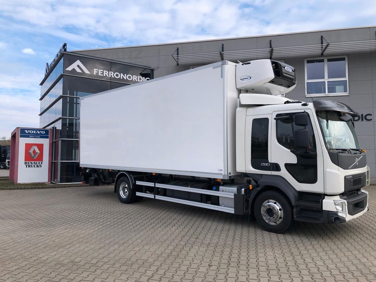 Truck Volvo FL 608-4X2-J86