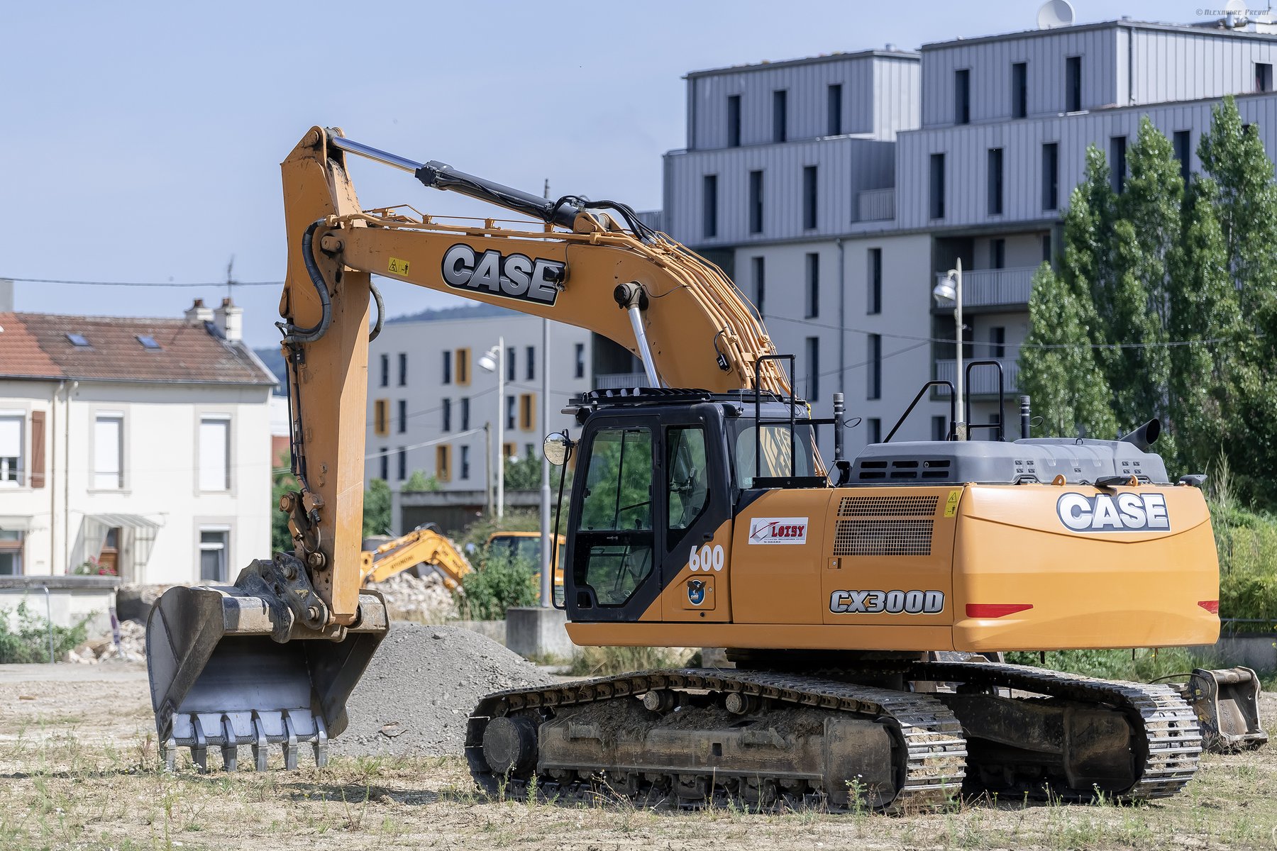 Case CX300D