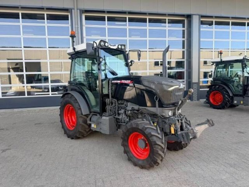 Tractor Fendt 211V VARIO