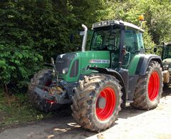 Fendt Favorit 716 Vario
