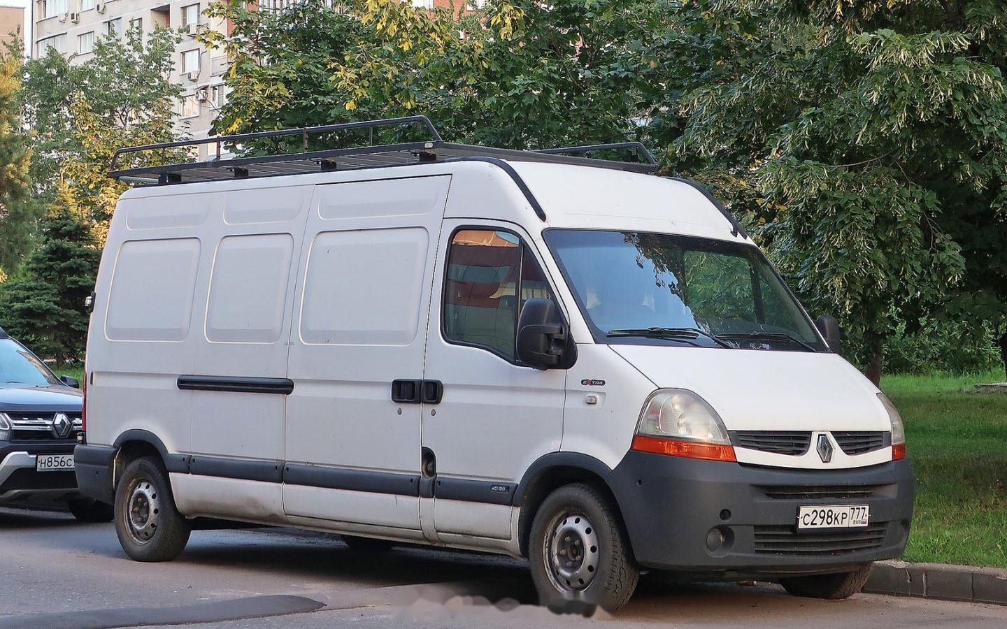 Van Renault TVW HORSETRUCKS