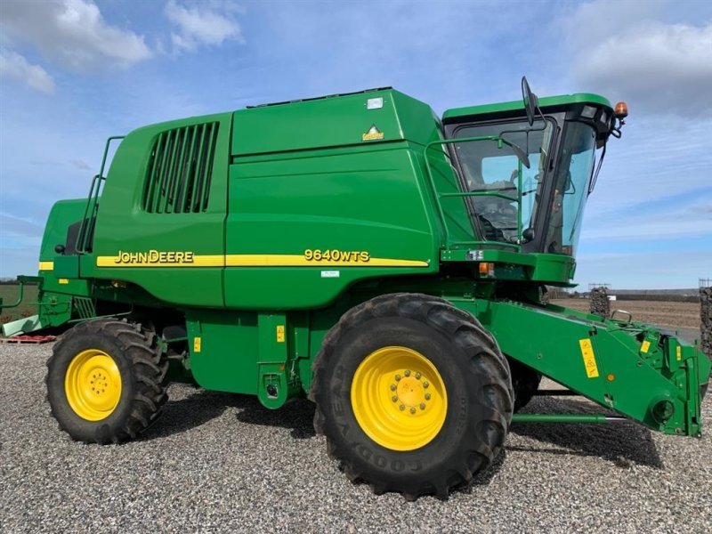 Harvester John Deere 9640 WTS