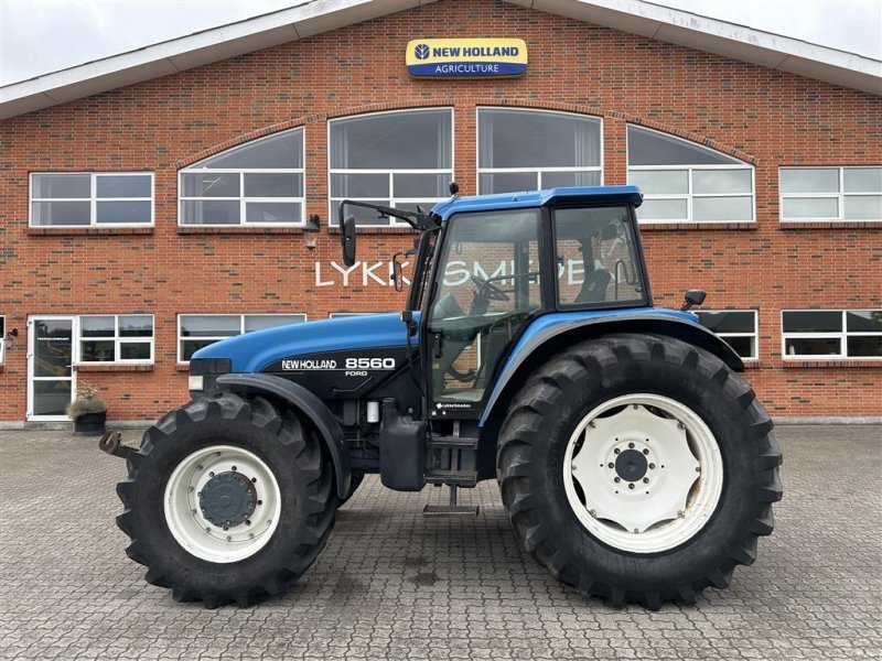 Tractor New Holland Geotech 8560 A