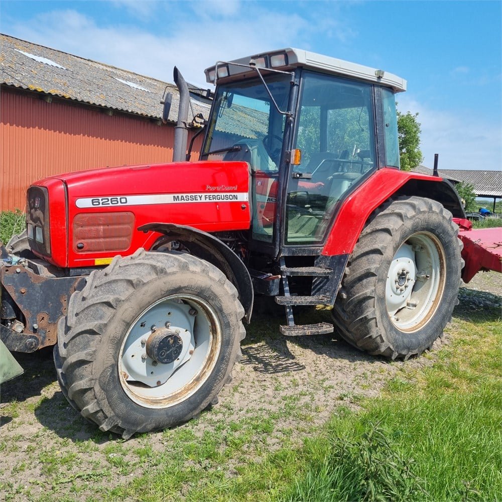 Tractor AGCO Massey Ferguson MF 6260 (A)