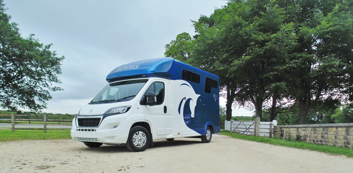 Equi Trek -
