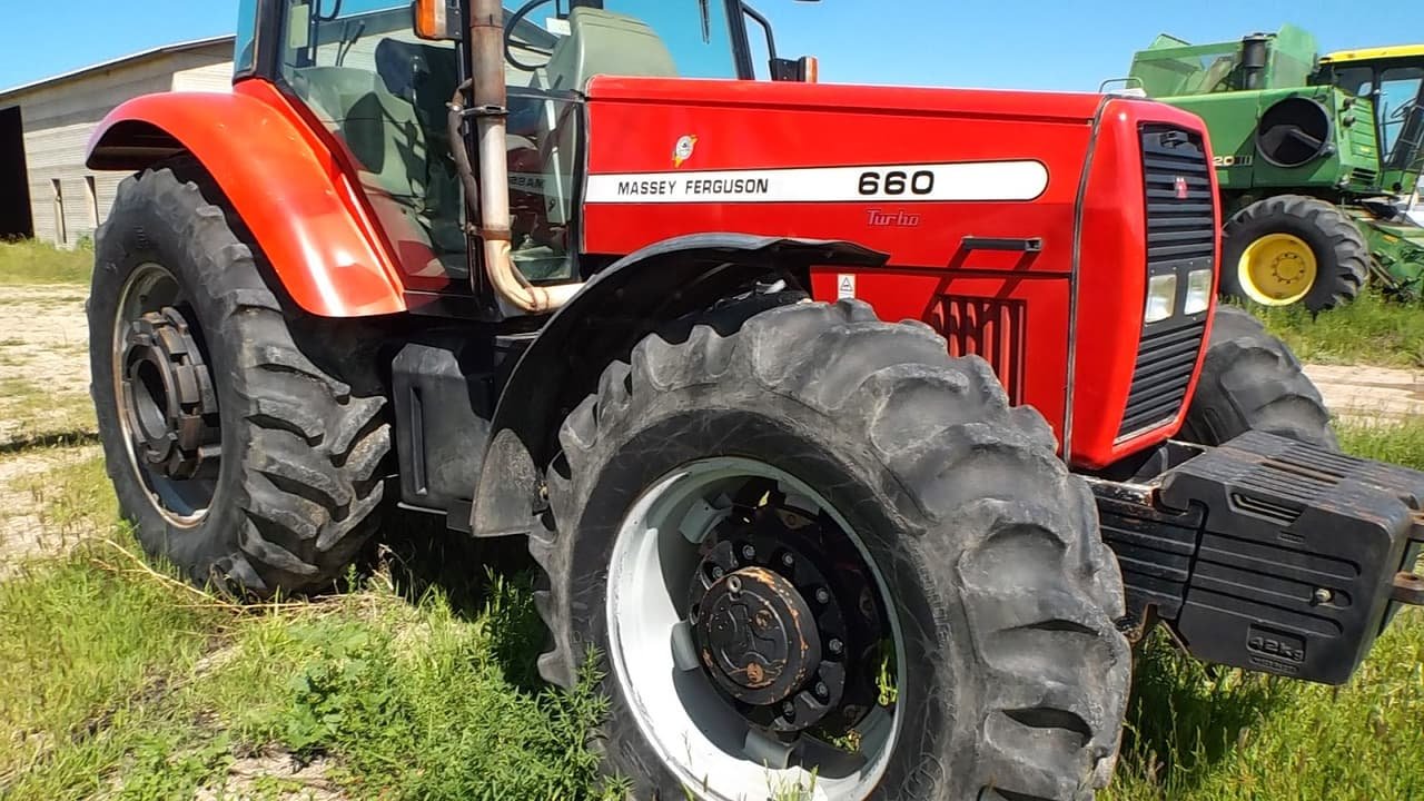 Massey Ferguson MF 660