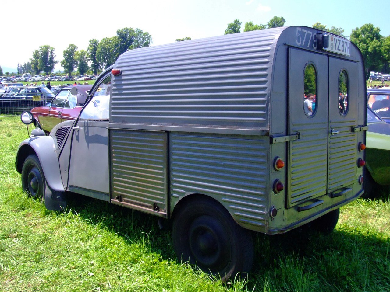 Van Citroën 290 KAMPEERWAGEN