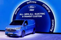 Ford TRANSIT 100
