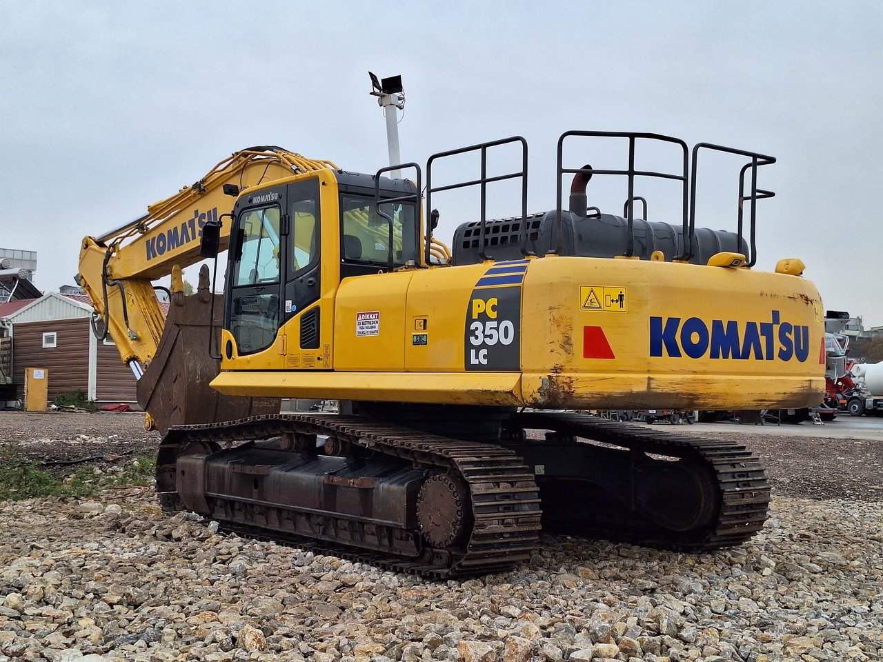 Excavator Komatsu PC350LC-8