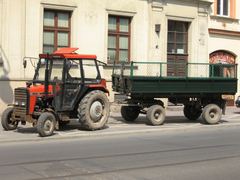 Ursus 3512