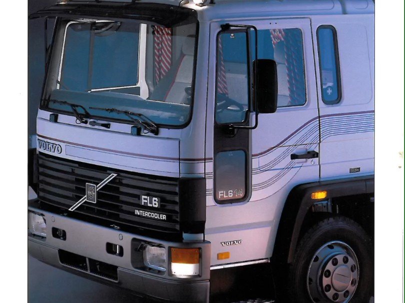 Lastwagen Volvo 10-6X2/4100+1370
