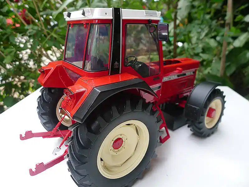 Tractor Case INTERNATIONAL 1255XL