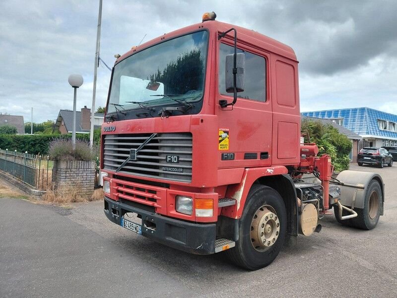 Truck Volvo 10-6X2/3800+1350
