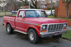 Ford F-100 FLEETSIDE/299